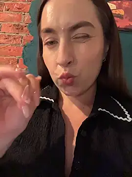 Holly_Play webcam show