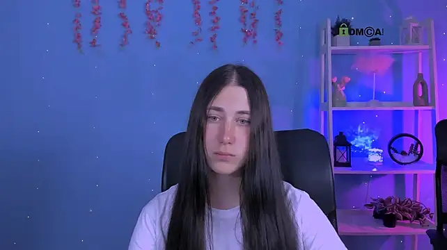 milana_sunny_ 网络视讯表演
