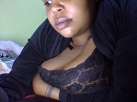 sexychubby22 live XXX chat