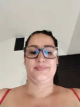 XXX chat uživo modela keilymadam