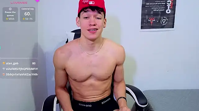 Luke_Muscle Chat XXX in diretta