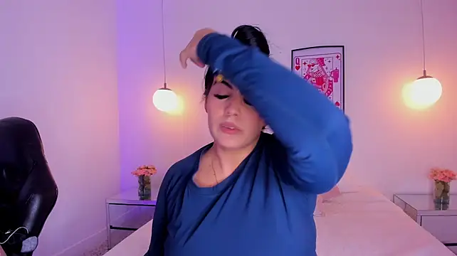 camilaa7's Live XXX Chat