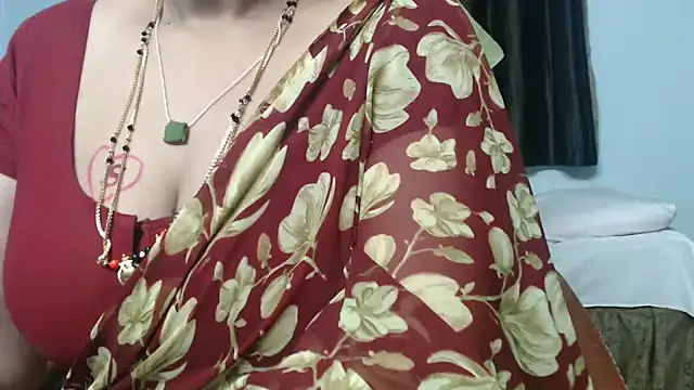 Chat +18 de sunitha-3 ao vivo