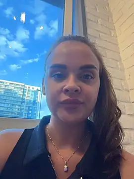 Chat +18 de KristiRich ao vivo