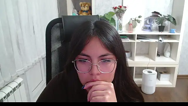 Anda_here's Live XXX Chat