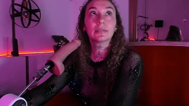 Czat XXX na żywo – Laguertha___