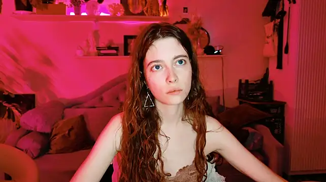 Chatroom XXX en direct de Yoka_paradoXXX