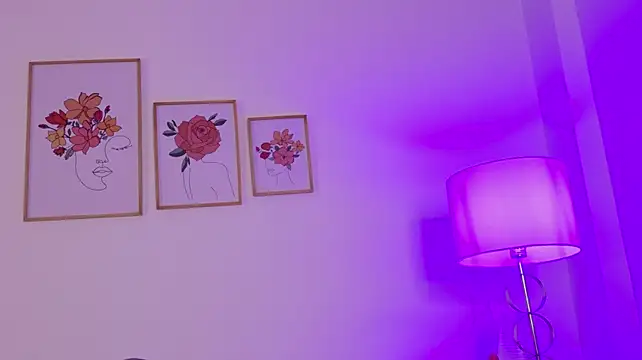 dark_angell77's Live XXX Chat
