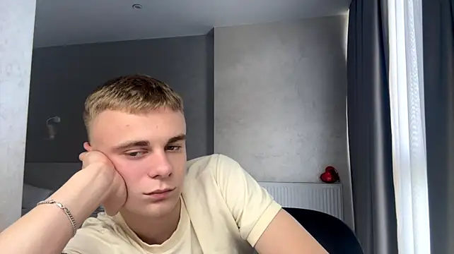 SoloFury – Naživo XXX chat