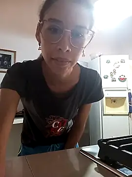 Czat XXX na żywo – Sexi_girl29