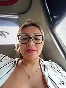 Czat XXX na żywo – DIANITA_1988