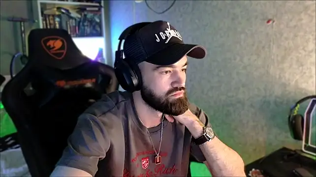 _Serious_Man Webcamshow