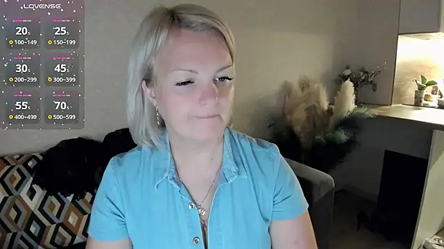 Juarnea_'s Webcam Show