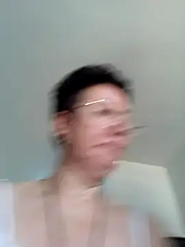 Chatroom XXX en direct de MILEIDE980