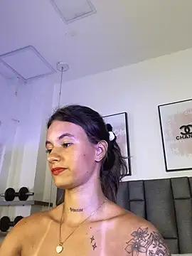 JuliaColemann Chat XXX live