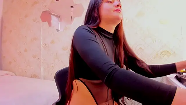Chat +18 de Zoe__Taylor__ ao vivo