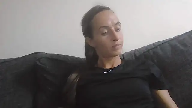 SportyBella_91 Live XXX-chat
