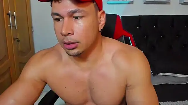 tyler_hank01 网络视讯表演