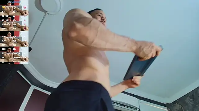 Živý XXX chat AlexLenox_