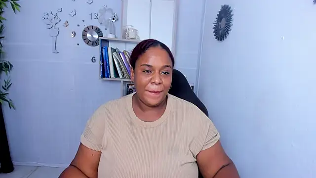 Show de bbw_charlote na webcam