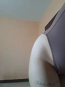 Chatroom XXX en direct de Ally-cutee