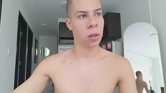 Chatroom XXX en direct de grey___27