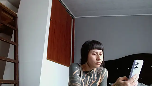 Živý XXX chat Emilia_1995