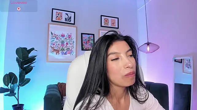 Tiffany_Low élő XXX-chatje