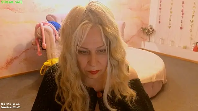 Penelope_Pinky's Live XXX Chat