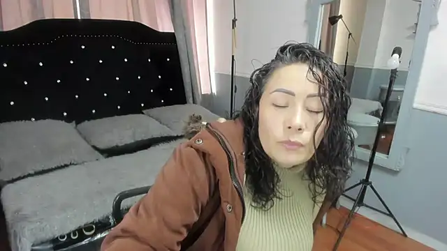gaby_trent's Live XXX Chat