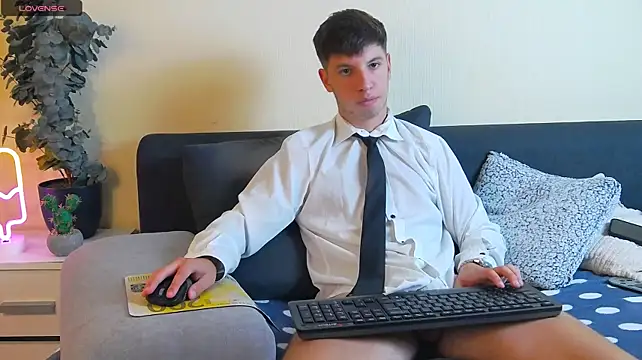 XXX chat uživo modela ThomasEdisonn