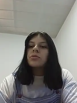 Kate-Pauhl Chat XXX in diretta