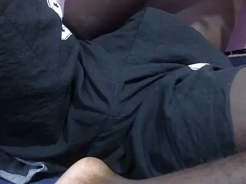 monster-bbc0 webcam show