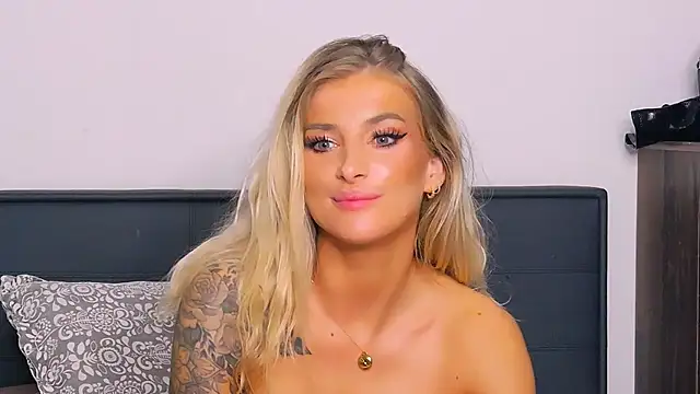 Lia_Benini's Live XXX Chat