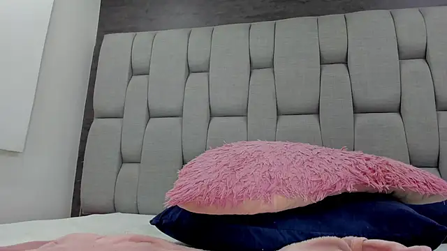 Chat XXX en directo de Ary-Hot_