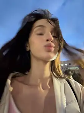 Czat XXX na żywo – -missbehaving-
