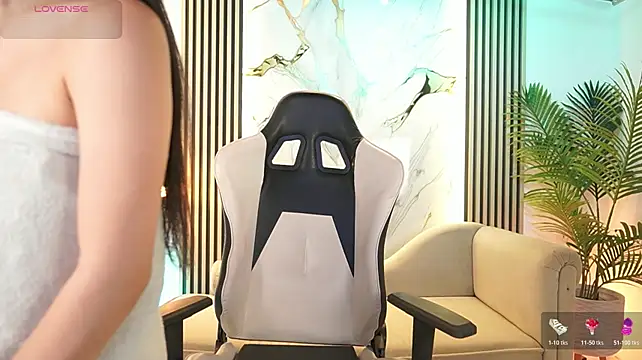 Chat +18 de KataJenner ao vivo