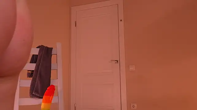 Miablueye Live XXX-chat