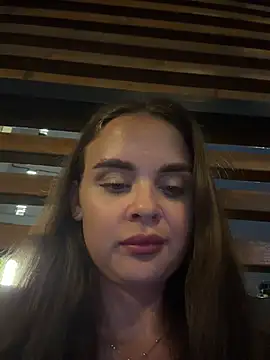 Chat +18 de KristiRich ao vivo
