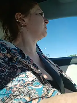 nakedgarbageperson live XXX chat