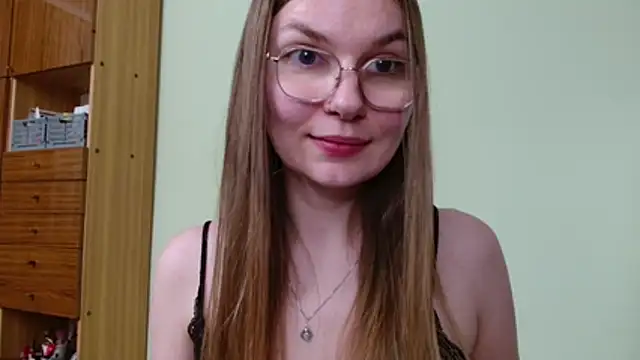 LooveELLYxn Live XXX chat