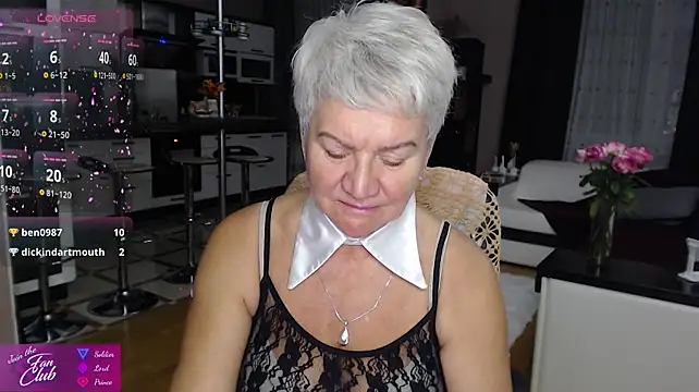 دردشة roxana_brooks الجنسية المباشرة