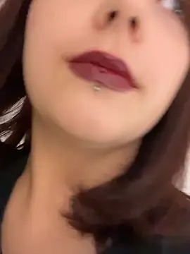 Show modela AlyaAngel na web-kameri