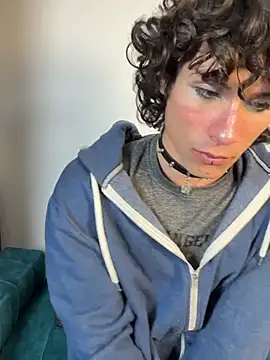 LittleTymmy Adlı Modelin Web Kamerası  Şovu