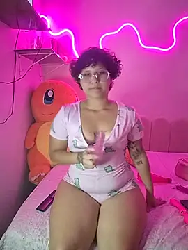 Nyx_w Adlı Modelin Canlı XXX Sohbeti