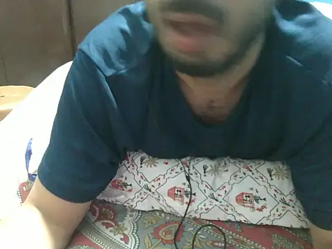 Chat XXX ao vivo de Precumboner