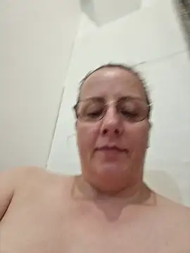 Goodass7 라이브 XXX 채팅
