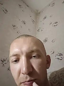 Chatroom XXX en direct de _uncle_Mitya-43_