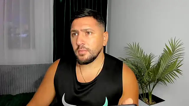 Gold_Alpha_Boy Chat XXX in diretta
