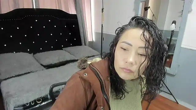 gaby_trent Chat XXX live